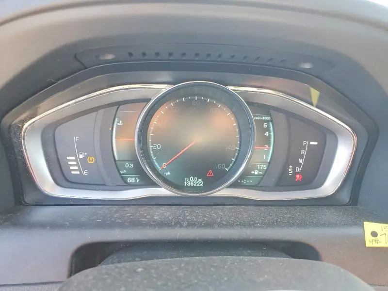 2014 VOLVO XC90   