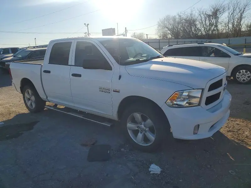 2014 RAM 1500 ST  