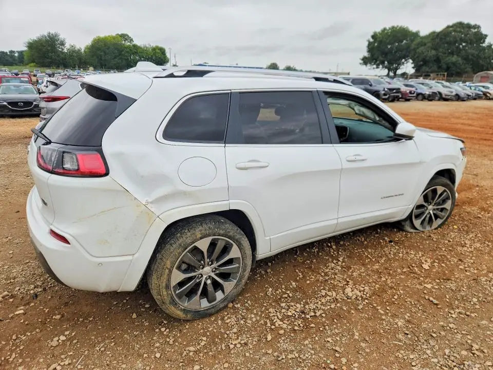 2019 JEEP CHEROKEE OVERLAND  