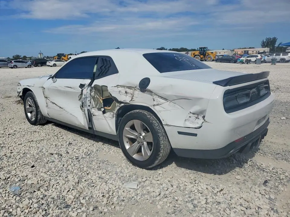 2023 DODGE CHALLENGER SXT  