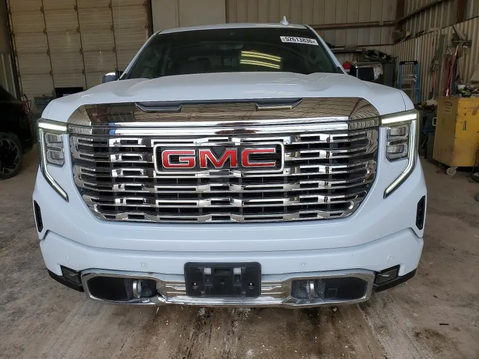 2026 GMC SIERRA K1500 DENALI  