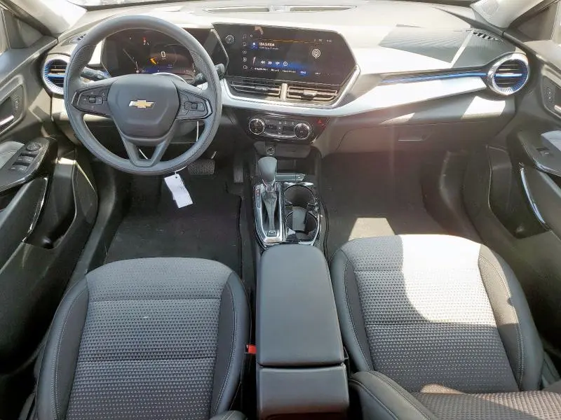 2025 CHEVROLET TRAX 1LT  