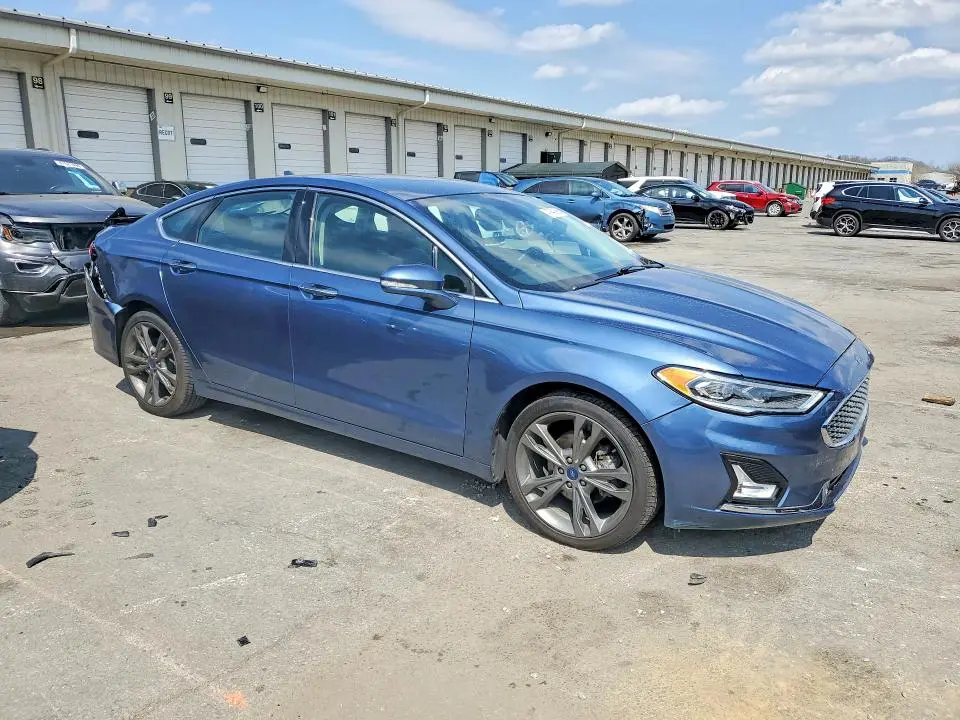 2019 FORD FUSION TITANIUM  