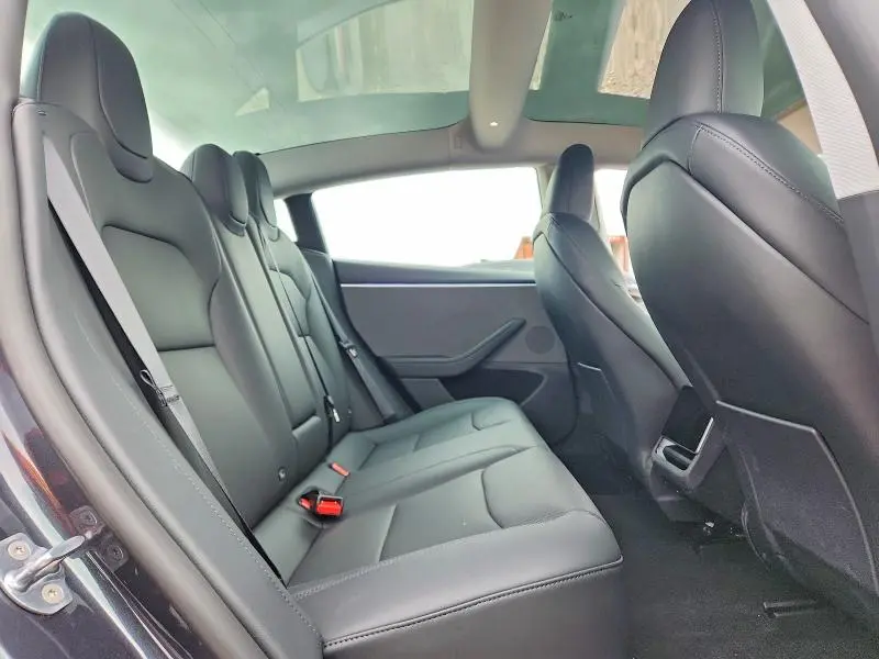 2026 TESLA MODEL 3   
