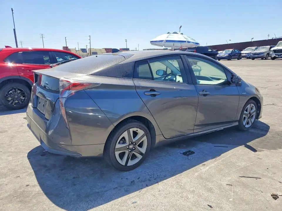 2016 TOYOTA PRIUS FOUR TOURING  
