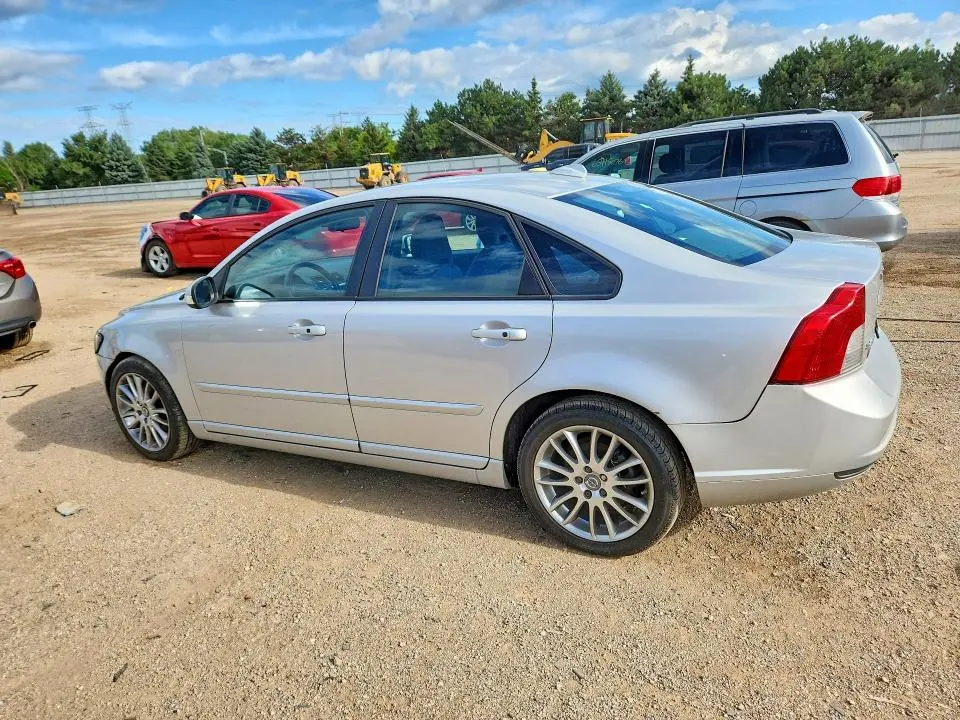 2010 VOLVO S40 2.4I  