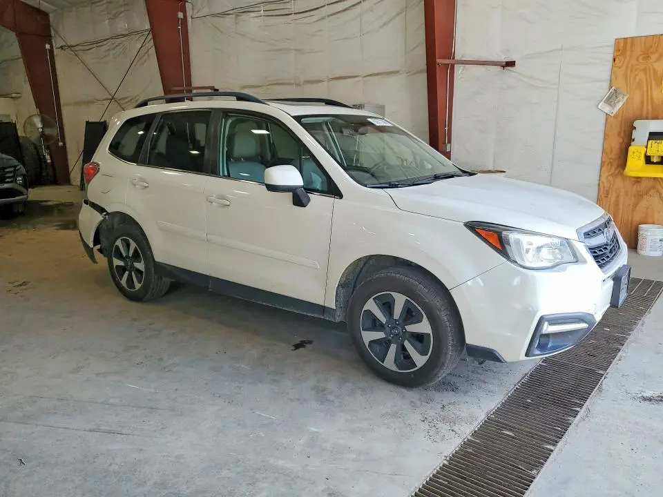 2017 SUBARU FORESTER 2.5I LIMITED  