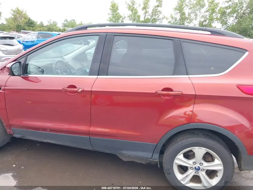 2016 FORD ESCAPE SE