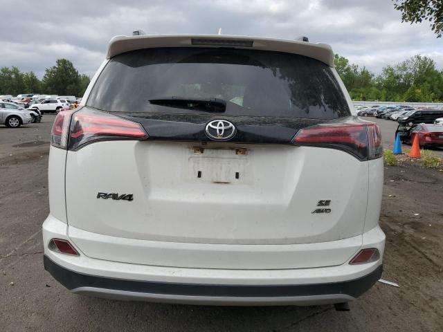 2018 TOYOTA RAV4 SE