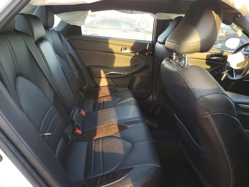 2020 TOYOTA AVALON XSE  