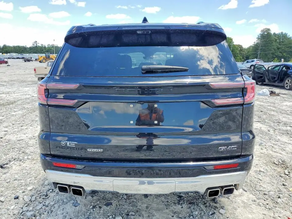 2024 GMC ACADIA DENALI  