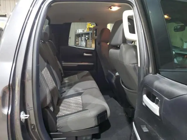 2019 TOYOTA TUNDRA DOUBLE CAB SR  