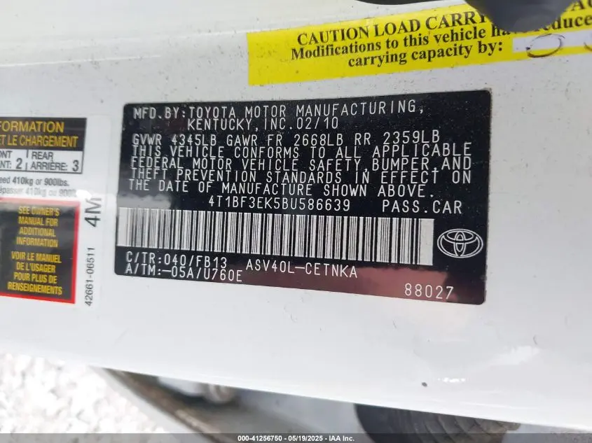 2011 TOYOTA CAMRY LE