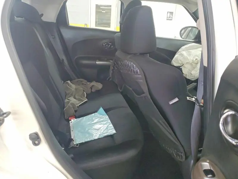 2014 NISSAN JUKE S  