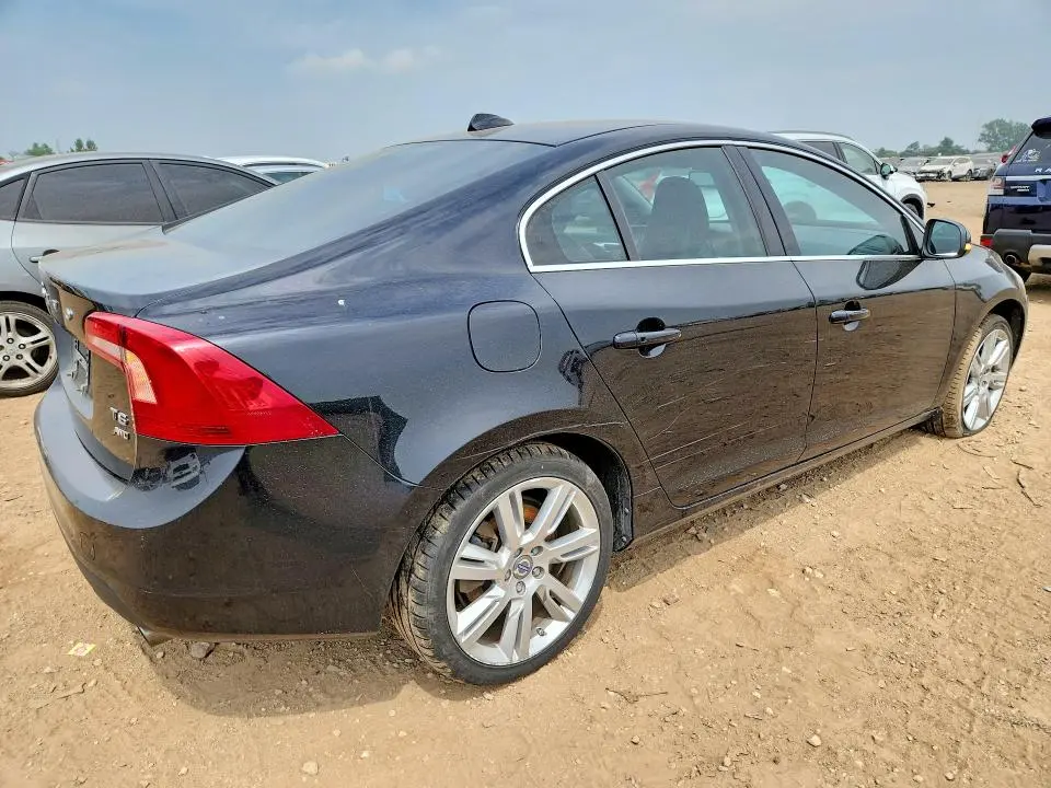 2012 VOLVO S60 T6  