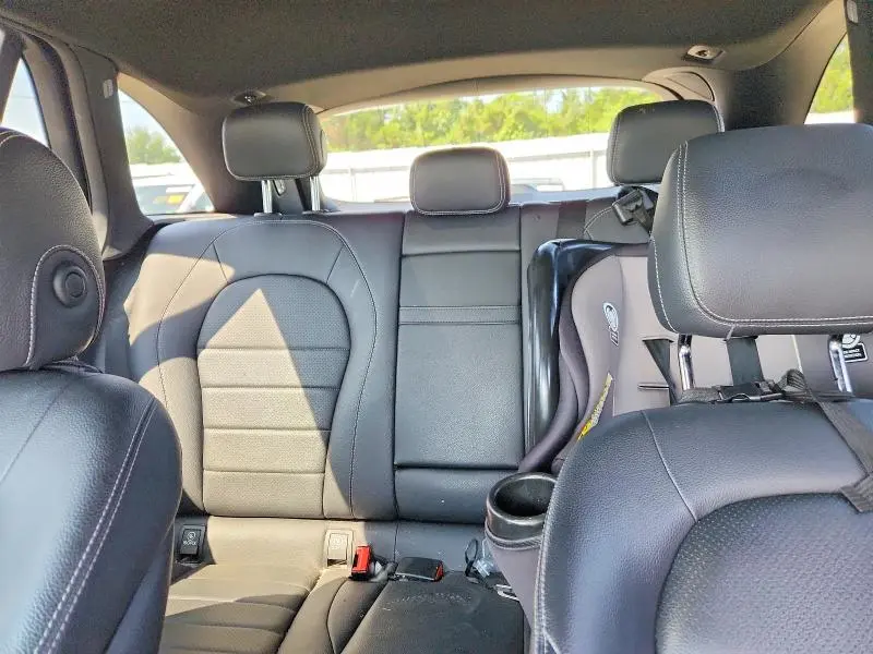 2019 MERCEDES-BENZ GLC 300 4MATIC  