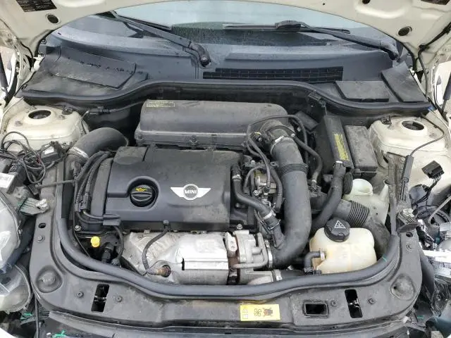 2011 MINI COOPER S  