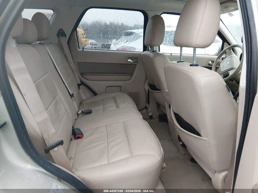 2011 FORD ESCAPE LIMITED