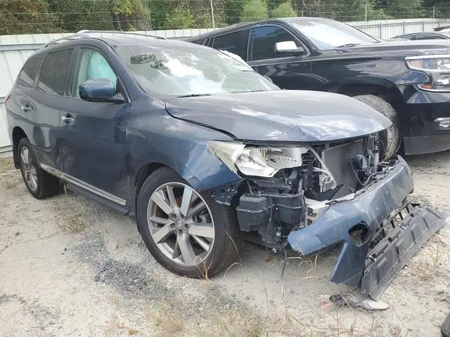2013 NISSAN PATHFINDER S  