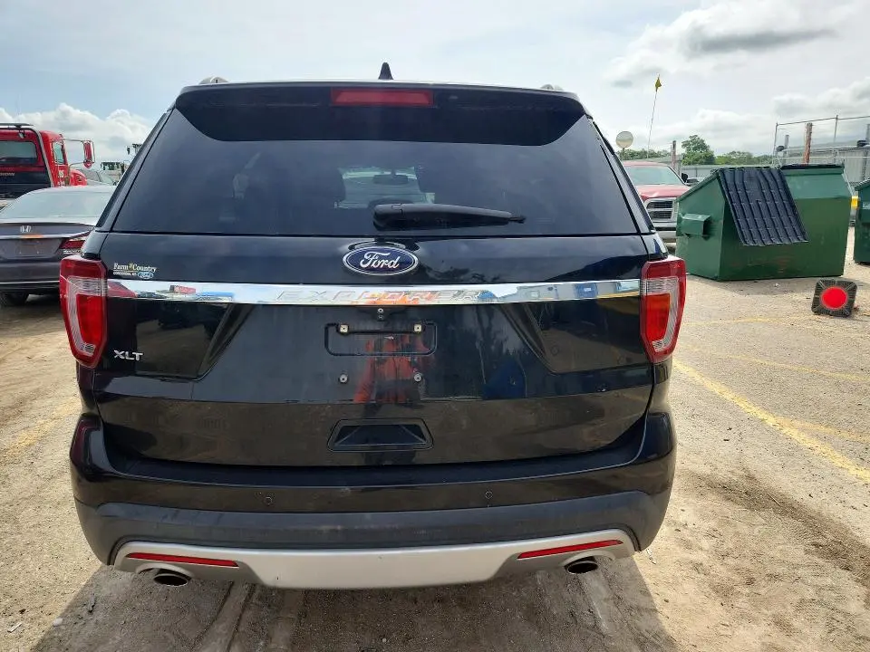 2016 FORD EXPLORER XLT  