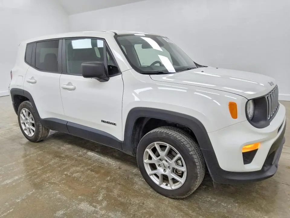 2023 JEEP RENEGADE LATITUDE  
