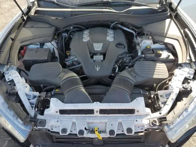 2018 MASERATI LEVANTE   