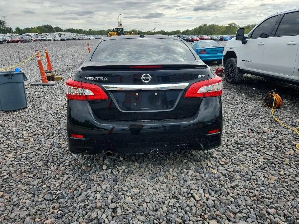 2015 NISSAN SENTRA SR  