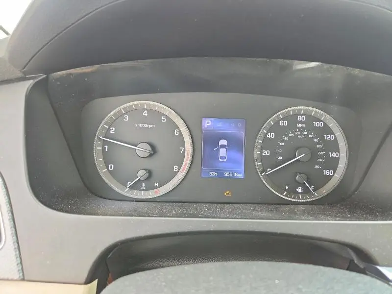 2016 HYUNDAI SONATA SE  