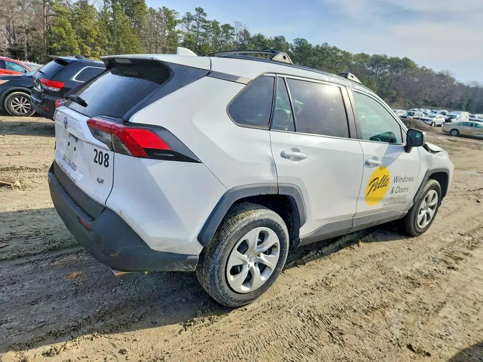 2019 TOYOTA RAV4 LE  