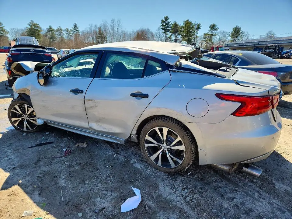 2017 NISSAN MAXIMA SV