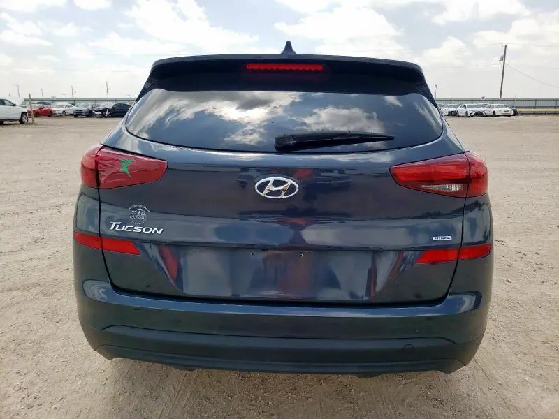 2020 HYUNDAI TUCSON SE  
