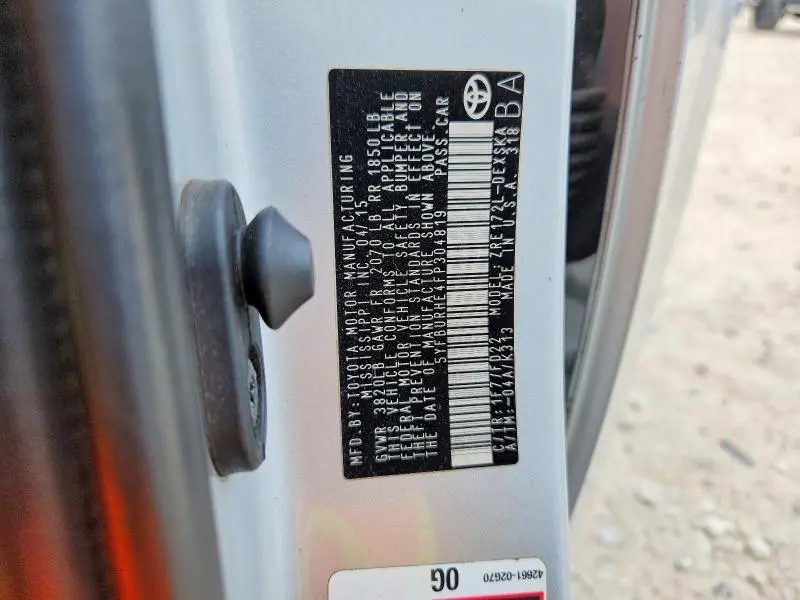 2015 TOYOTA COROLLA S  