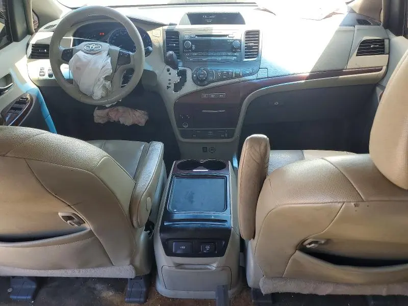 2012 TOYOTA SIENNA XLE 8-PASSENGER  