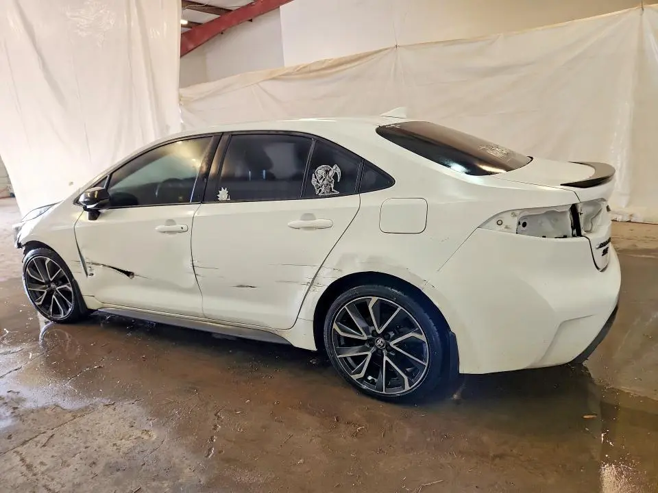 2020 TOYOTA COROLLA SE  