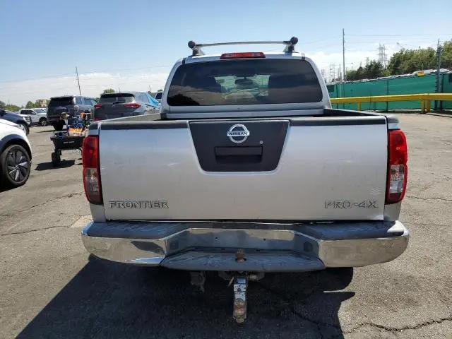 2011 NISSAN FRONTIER S