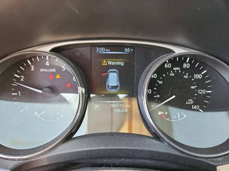 2015 NISSAN ROGUE SL  