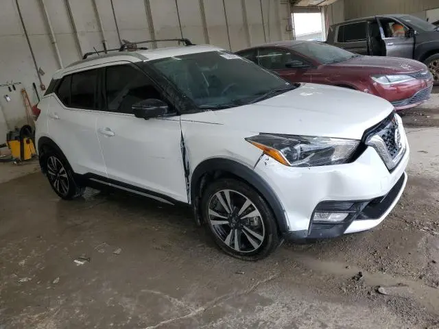 2018 NISSAN KICKS S  