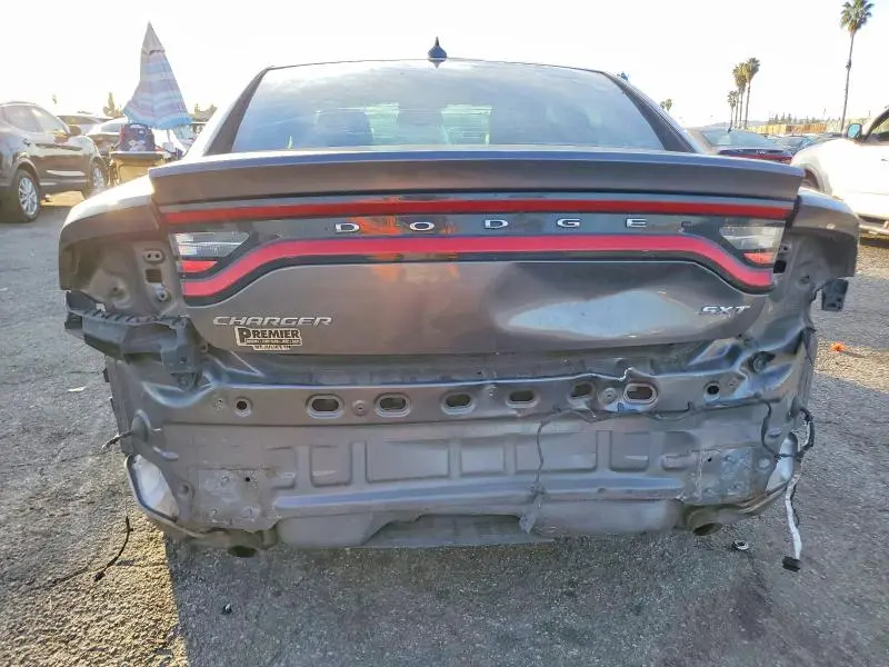 2016 DODGE CHARGER SXT  