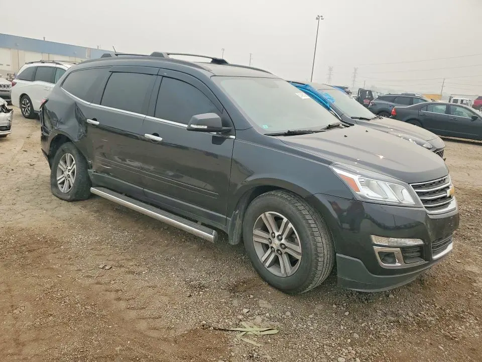 2015 CHEVROLET TRAVERSE LT  