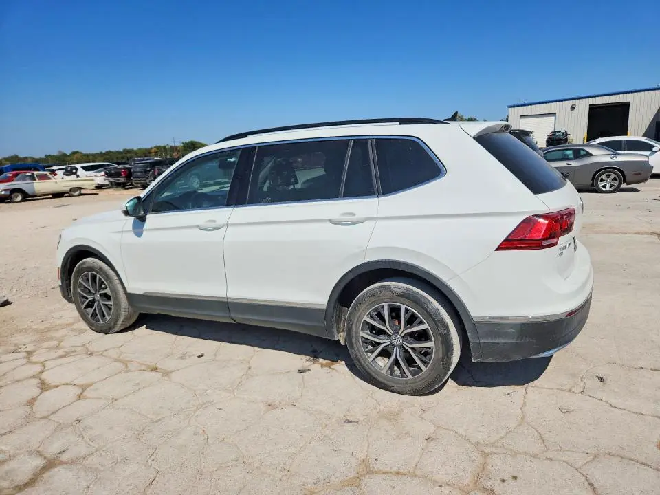 2018 VOLKSWAGEN TIGUAN SE  