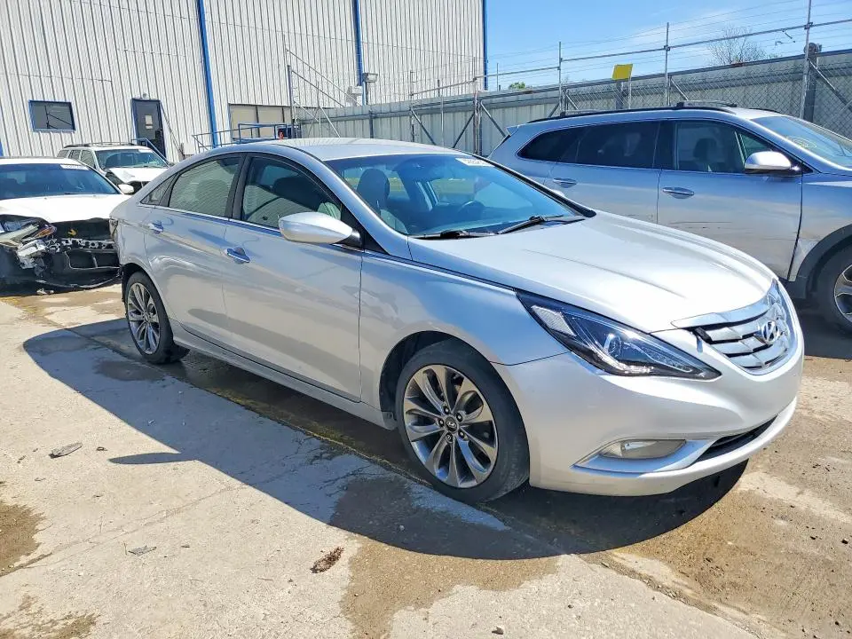 2012 HYUNDAI SONATA SE  
