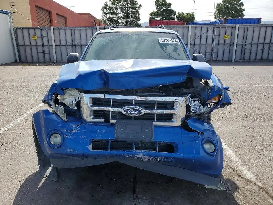 2012 FORD ESCAPE XLT  