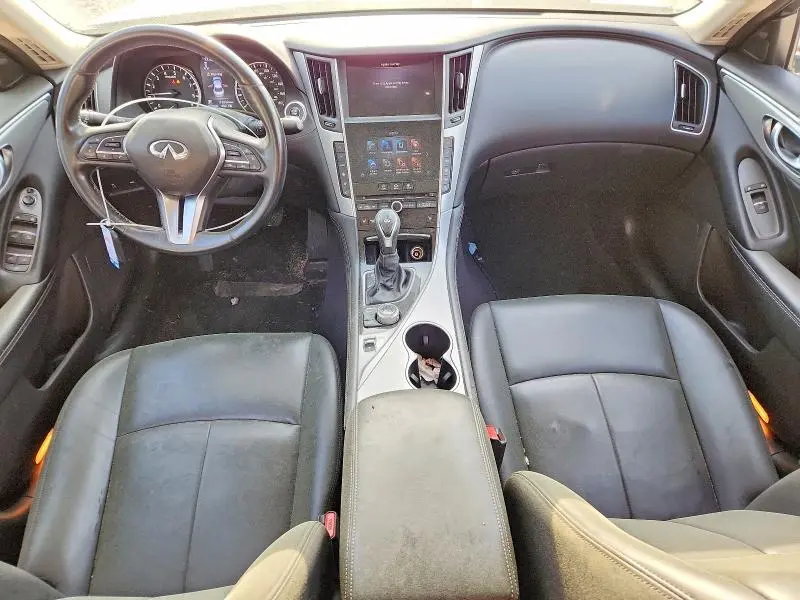 2021 INFINITI Q50 LUXE  