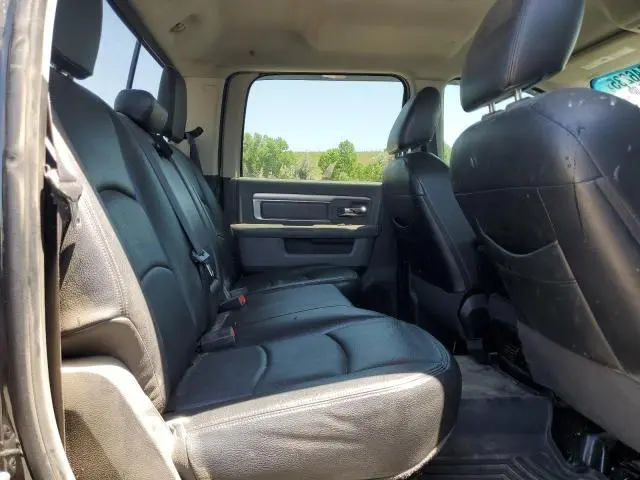 2015 RAM 2500 SLT  