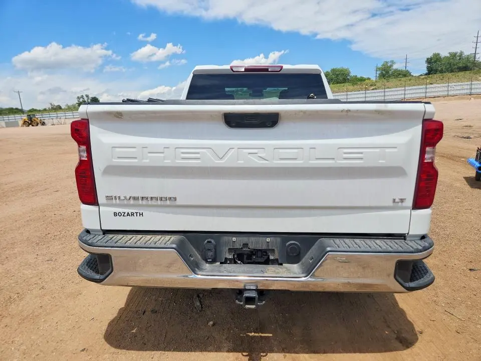 2025 CHEVROLET SILVERADO K1500 LT  