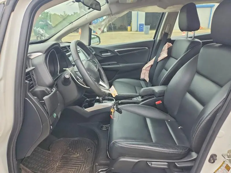 2017 HONDA FIT EX  