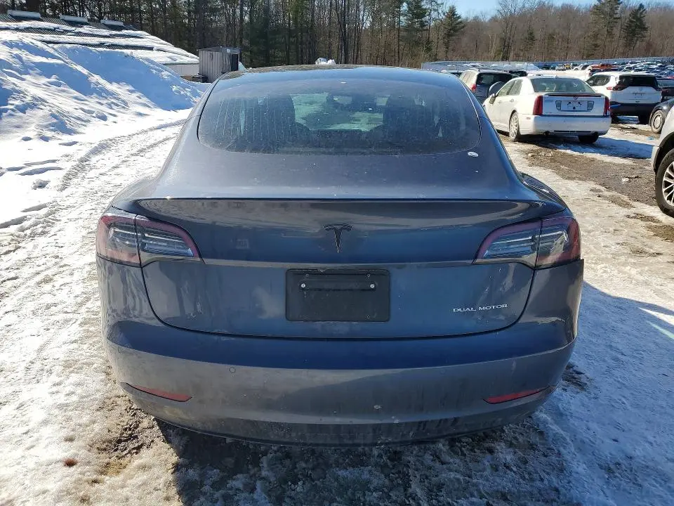 2020 TESLA MODEL 3   