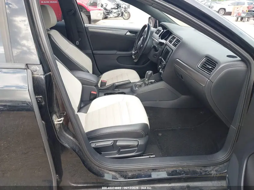 2016 VOLKSWAGEN JETTA 1.8T SPORT