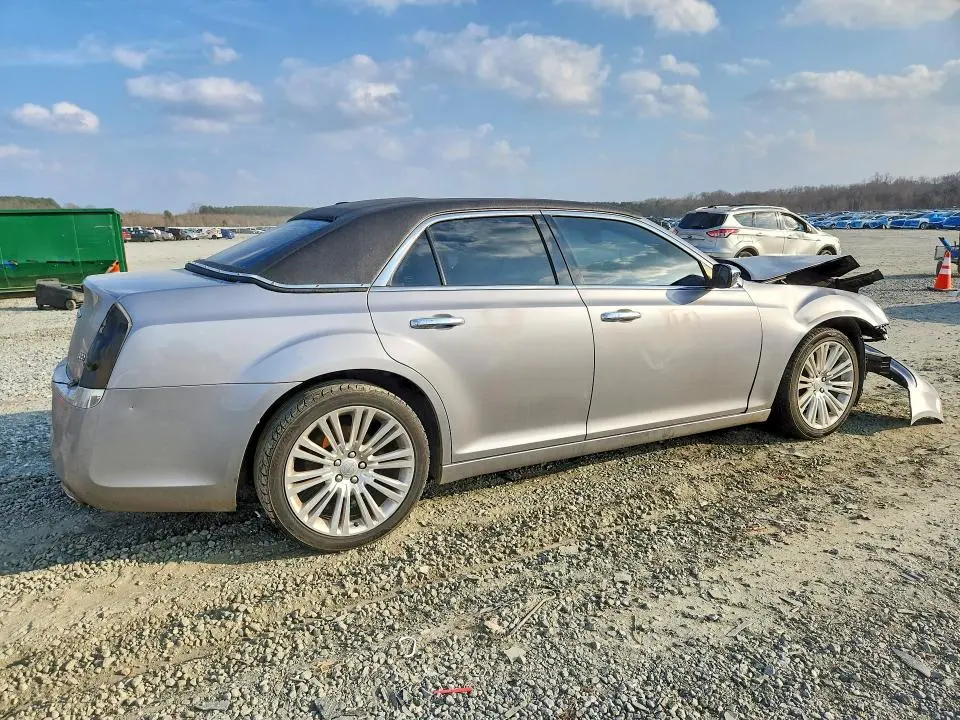 2014 CHRYSLER 300C   