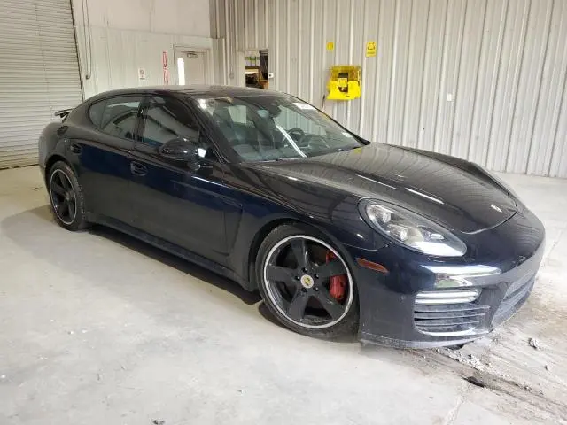 2016 PORSCHE PANAMERA GTS  